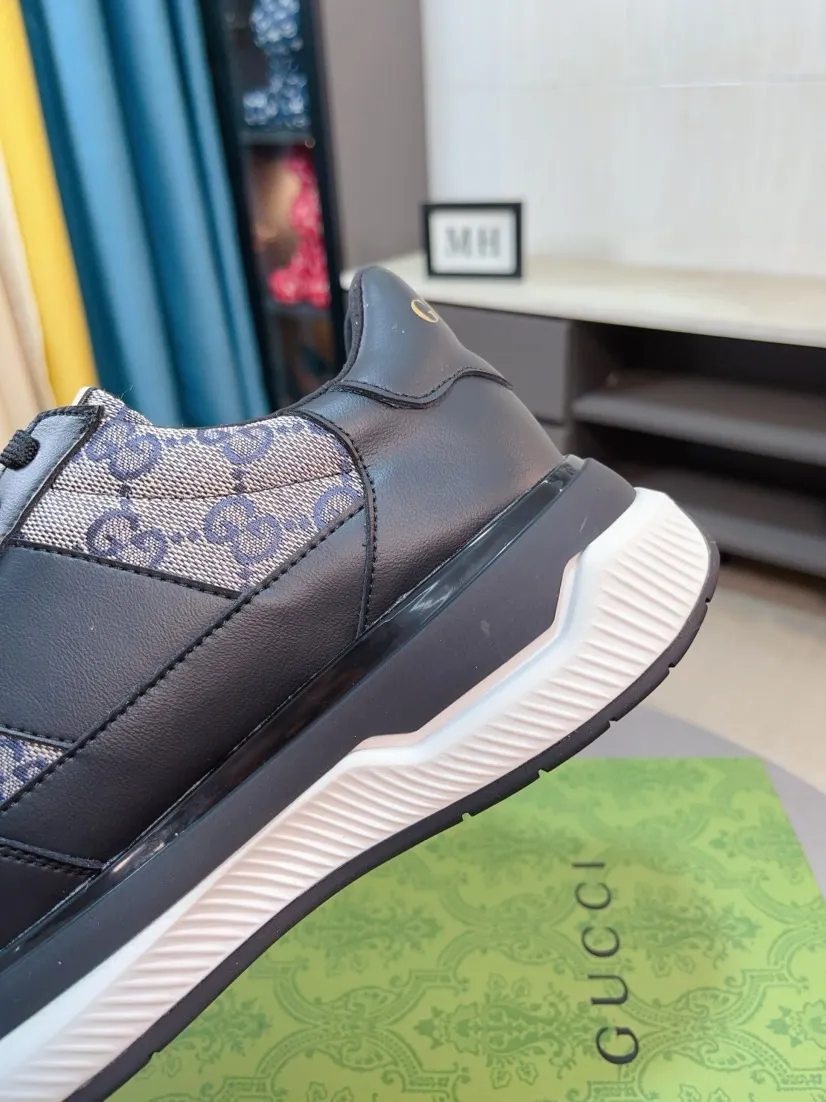Men's shoes 💰458🌹🌹[GUCCI] Gucci's new lace-up casual men's shoes are on the market first, and the materials and workmanship are superior to all versions on the market. The highest quality shipped first-layer cowhide with imported original perforated materials➕Genuine leather lining, privately molded soft outsole, high foot comfort, imported special materials highlight the brand's unique charm, high-end customization 38-44